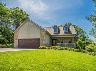 3158 Bellavista Dr, Howell, MI 48855