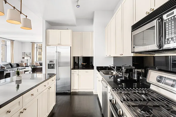 Sold by Compass | media 3