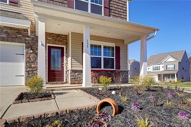 1st image of 135 Mackinac Drive