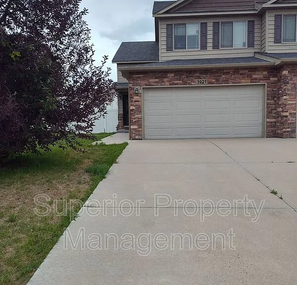 3921 Gunsmoke Rd — Photo 2