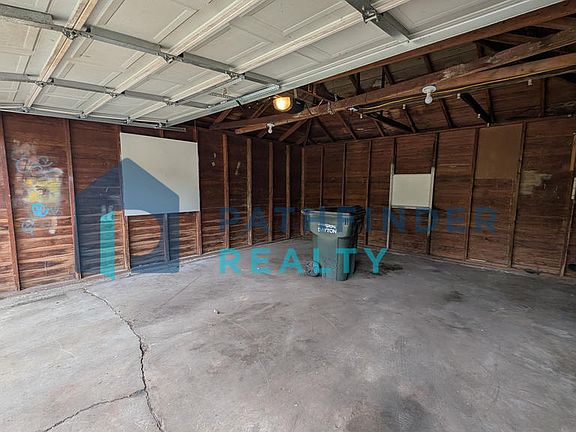 3rd image of 41 S Quentin Ave
