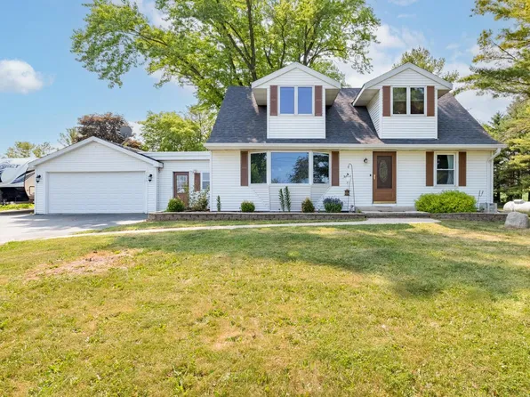 2633 Church ROAD, Jackson, WI 53037