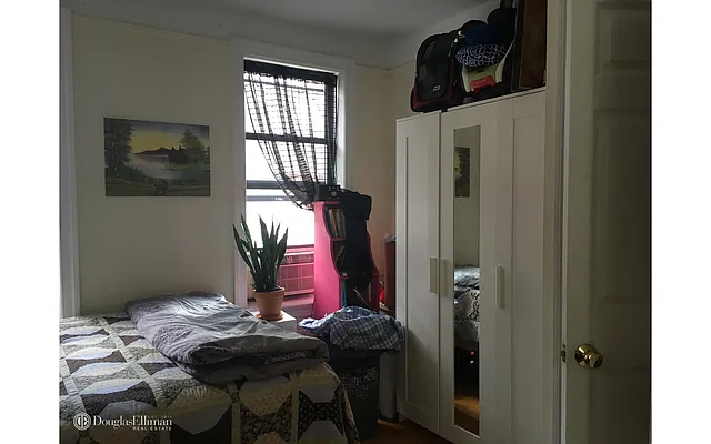 Rented by Douglas Elliman | media 18