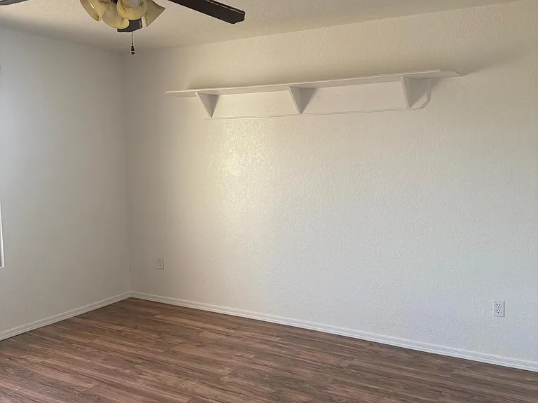 3329 McCulloch Blvd N — Photo 9