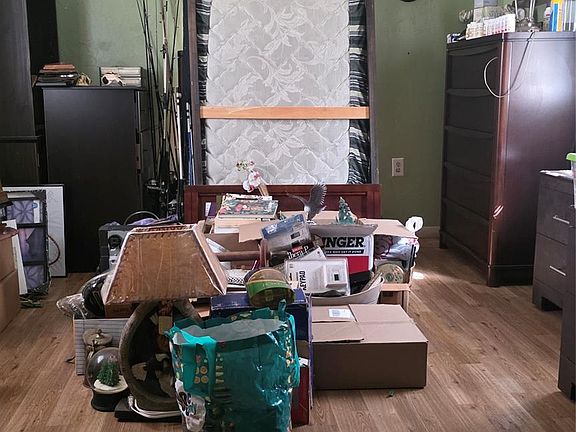 2nd image of 407 Turner Dr