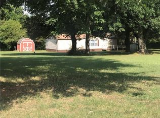 9800 Pecan Tree Cir, Lexington, OK 73051