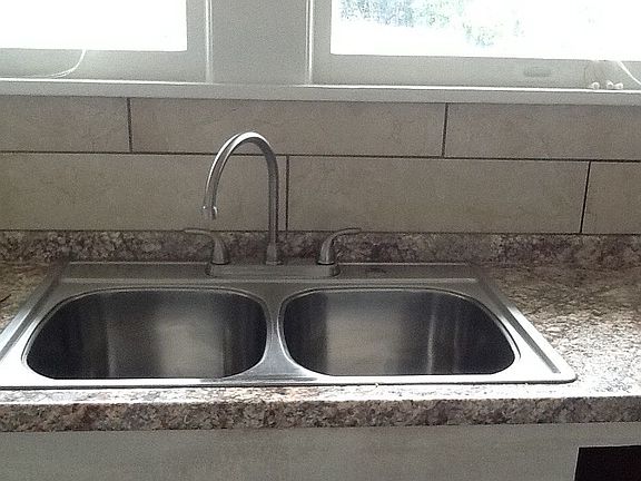 Dual kitchen windows 