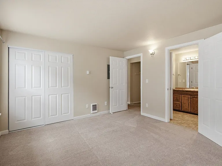 16419 Spruce Way #F3 — Photo 14