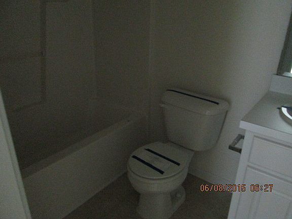 3rd image of 6 and 10 And 10 Walbrook Court