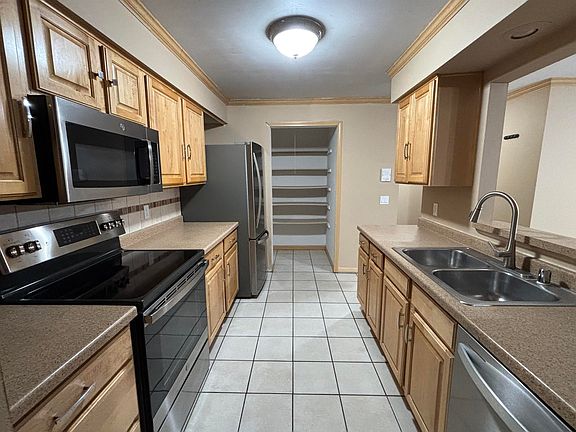 5th image of 1132 Morraine View Dr Unit 104