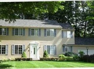 4466 Leewood Rd, Stow, OH 44224