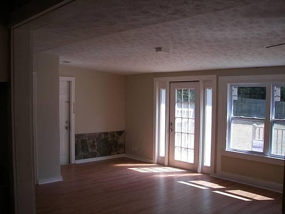 family room in rear