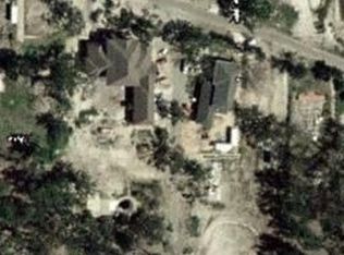 376 Pine St, Biloxi, MS 39530