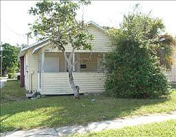 1st image of 1864 29th St