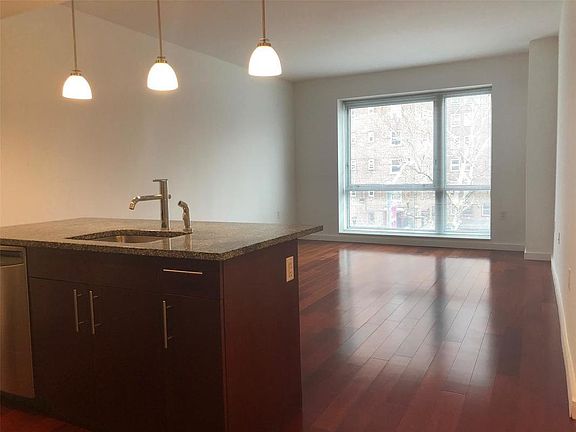 3rd image of 2130 A C P Jr Blvd APT 5C