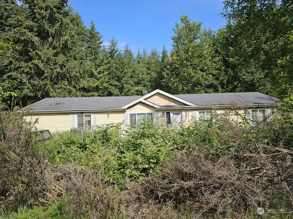 2880 E Rasor Road W, Belfair, WA 98528