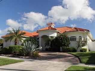 808 Shore Dr, North Palm Beach, FL 33408