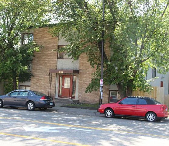 1st image of 2407 W Broadway Ave