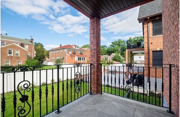 Rented by Elite Real Estate Group 1 LLC | media 30