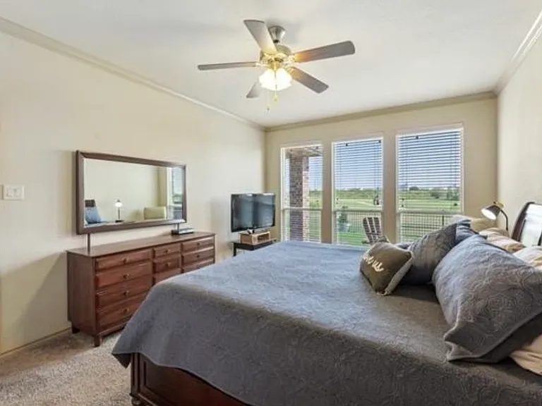 15808 Carlton Oaks Dr — Photo 5