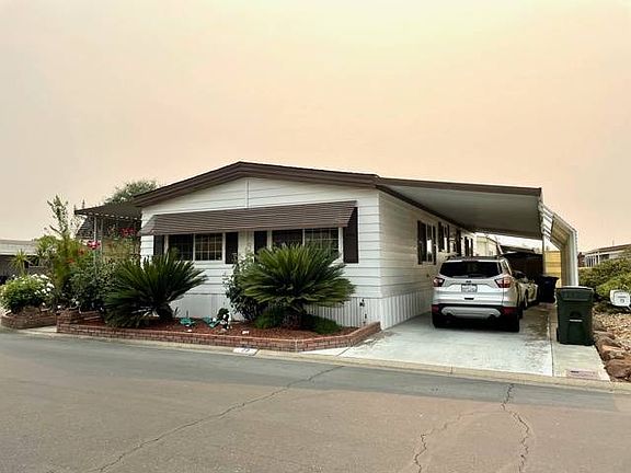3rd image of 73 Clavela Ave