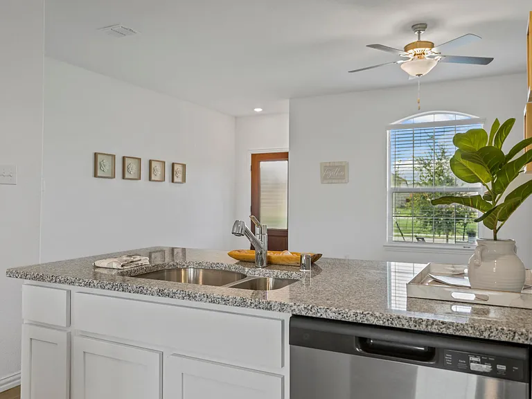 3028 Howerton Dr — Photo 10