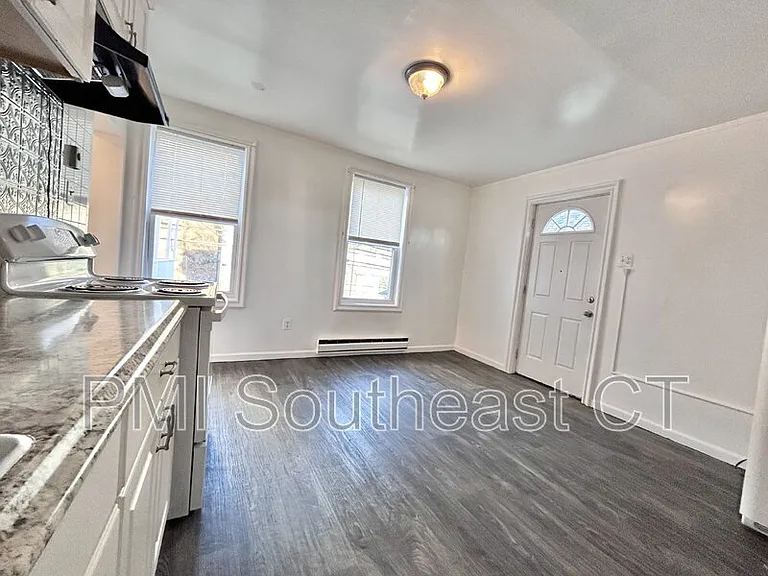 187 Laurel Hill Ave #3 — Photo 10