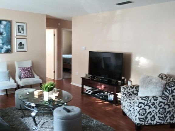 3rd image of 6747 Half Moon Dr