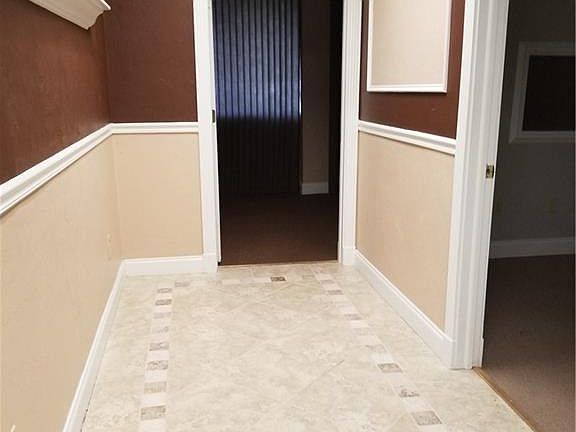 4th image of 3949 Evans Ave Suite 304