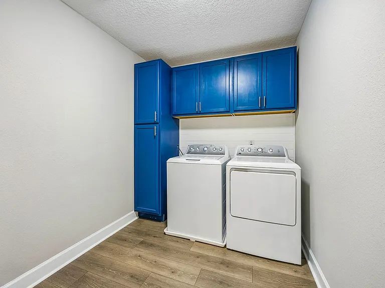 3528 Cunningham Rd — Photo 28