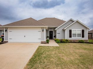 4075 Deerhurst St, Springdale, AR 72764