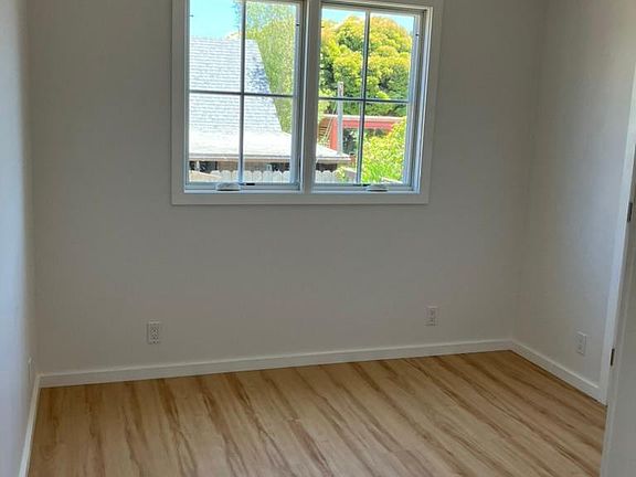 5th image of 5722 Huntington Ave #A