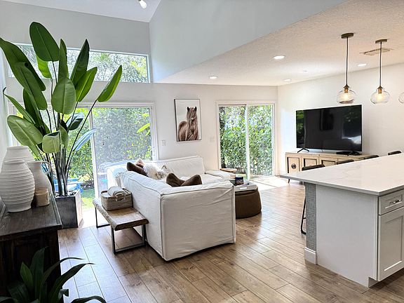 5th image of 12838 Woodmill Drive