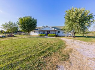 727 Banner Rd, Goodman, MO 64843