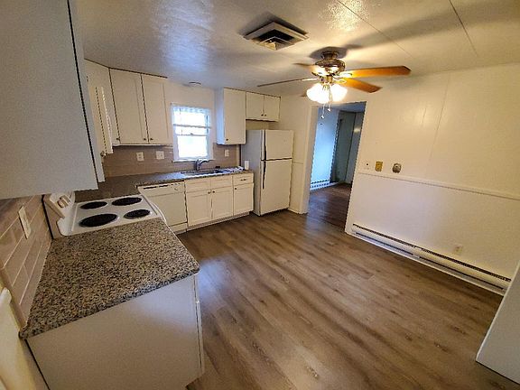5th image of 205 Highland Ave