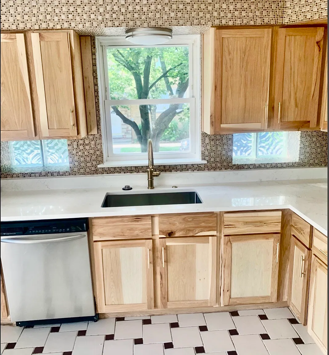 2 bed, 1425 sqft, $2,000 — Photo 3