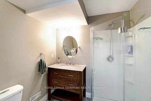 7102 Salme Dr — Photo 9