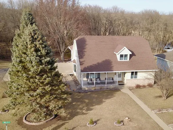 911 3rd St N, Cold Spring, MN 56320