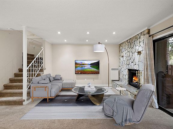 5th image of 897 Admirals Rd #13