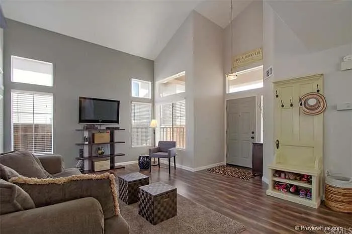 31704 Corte Avalos — Photo 1