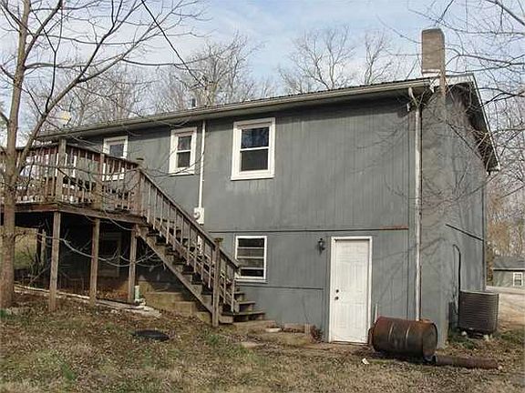 5th image of 9935 Pine St NE