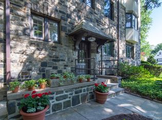 11 Beechtree Lane #1A, Bronxville, NY 10708