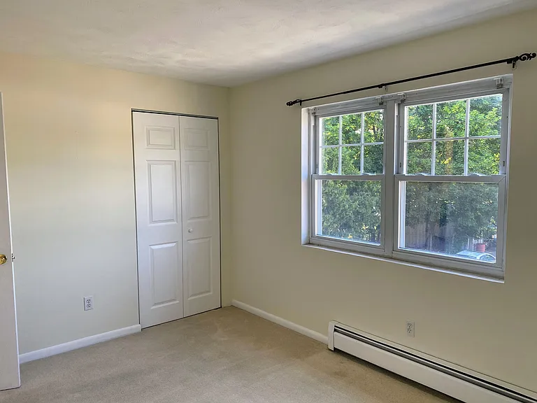 924 Main St #36 — Photo 9