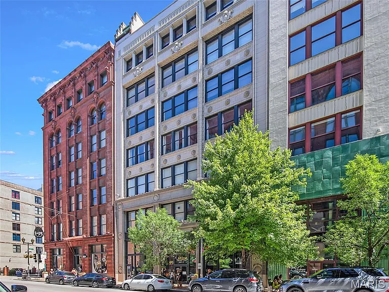 1015 Washington Ave #401 — Photo 2