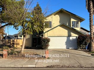 2318 N Prospect Ave, Fresno, CA