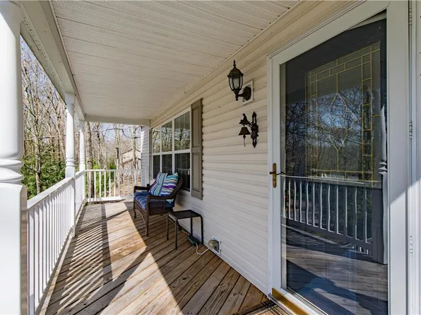 8 Teaberry Ln, Jim Thorpe, PA 18229