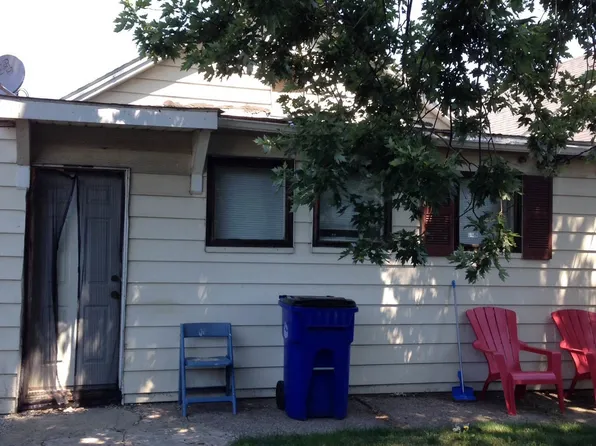 7323 Lawn Ave, Cleveland, OH 44102