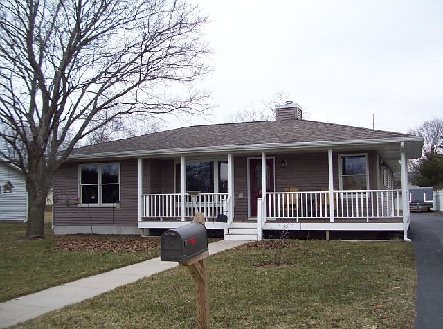 1st image of 1020 N 7th Pl