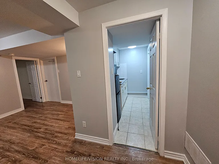 596 Skinner Ave #LOWER — Photo 7