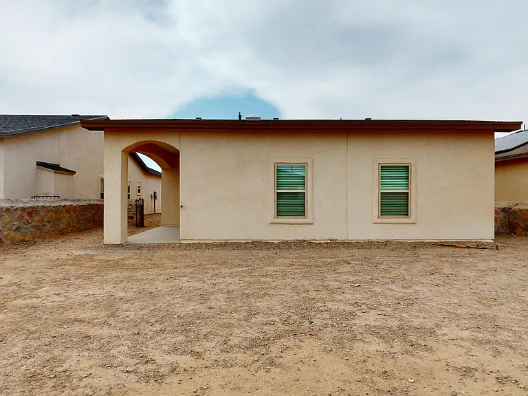 440 Soleil Rd — Photo 35